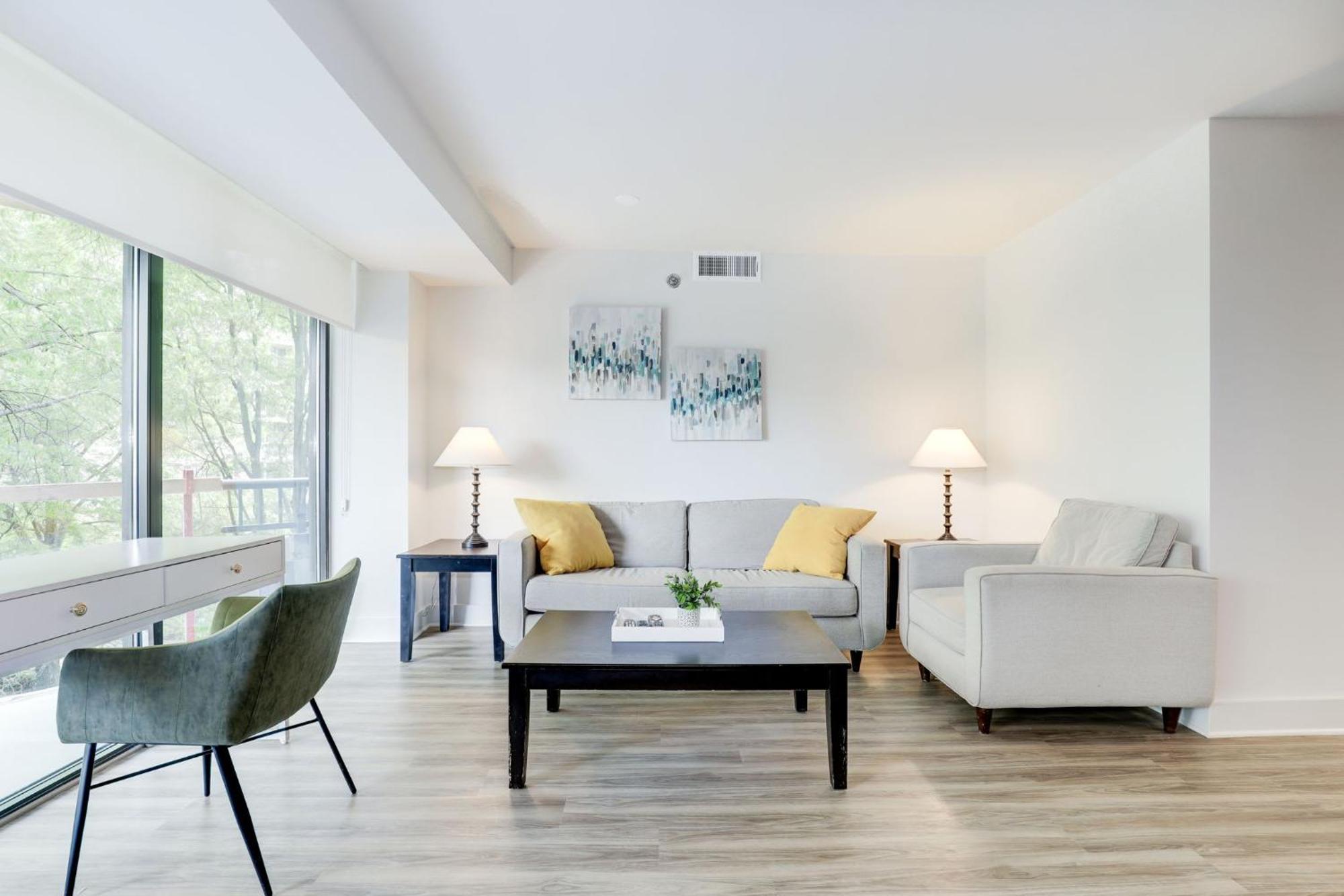 ארלינגטון 2Br Executive Apartment With Spacious Layout מראה חיצוני תמונה