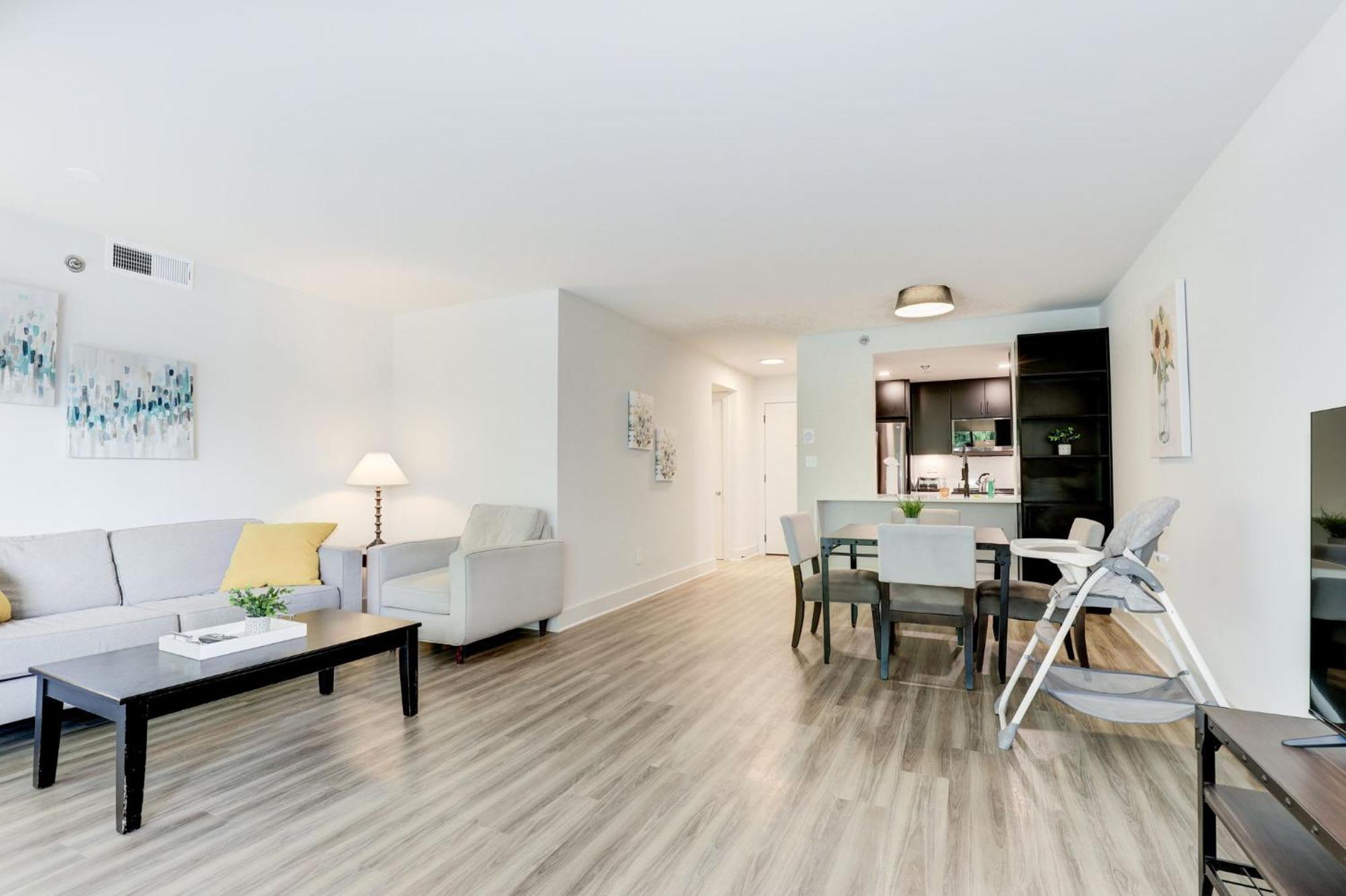 ארלינגטון 2Br Executive Apartment With Spacious Layout מראה חיצוני תמונה